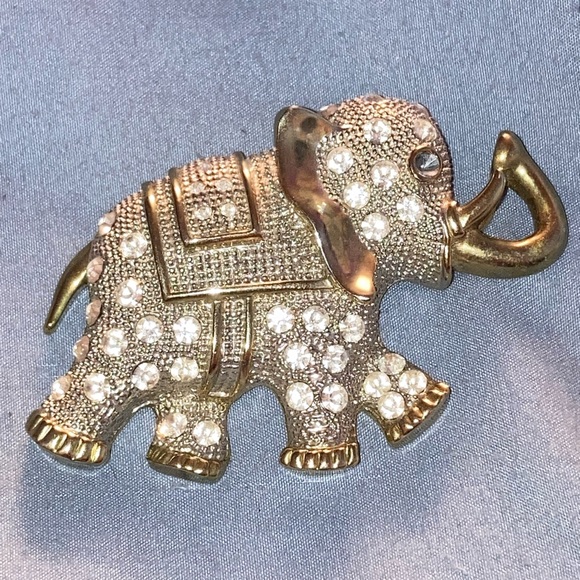 Jewelry - Vintage Gold and Silver Tone Elephant Brooch